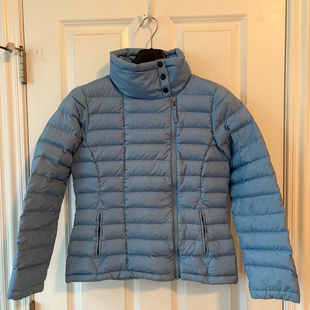 LL Bean Funnel Neck Asymmetrical Downtek Puffer, Full Zip Jacket, Blue, Size XS